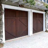 residential garage doors iamge